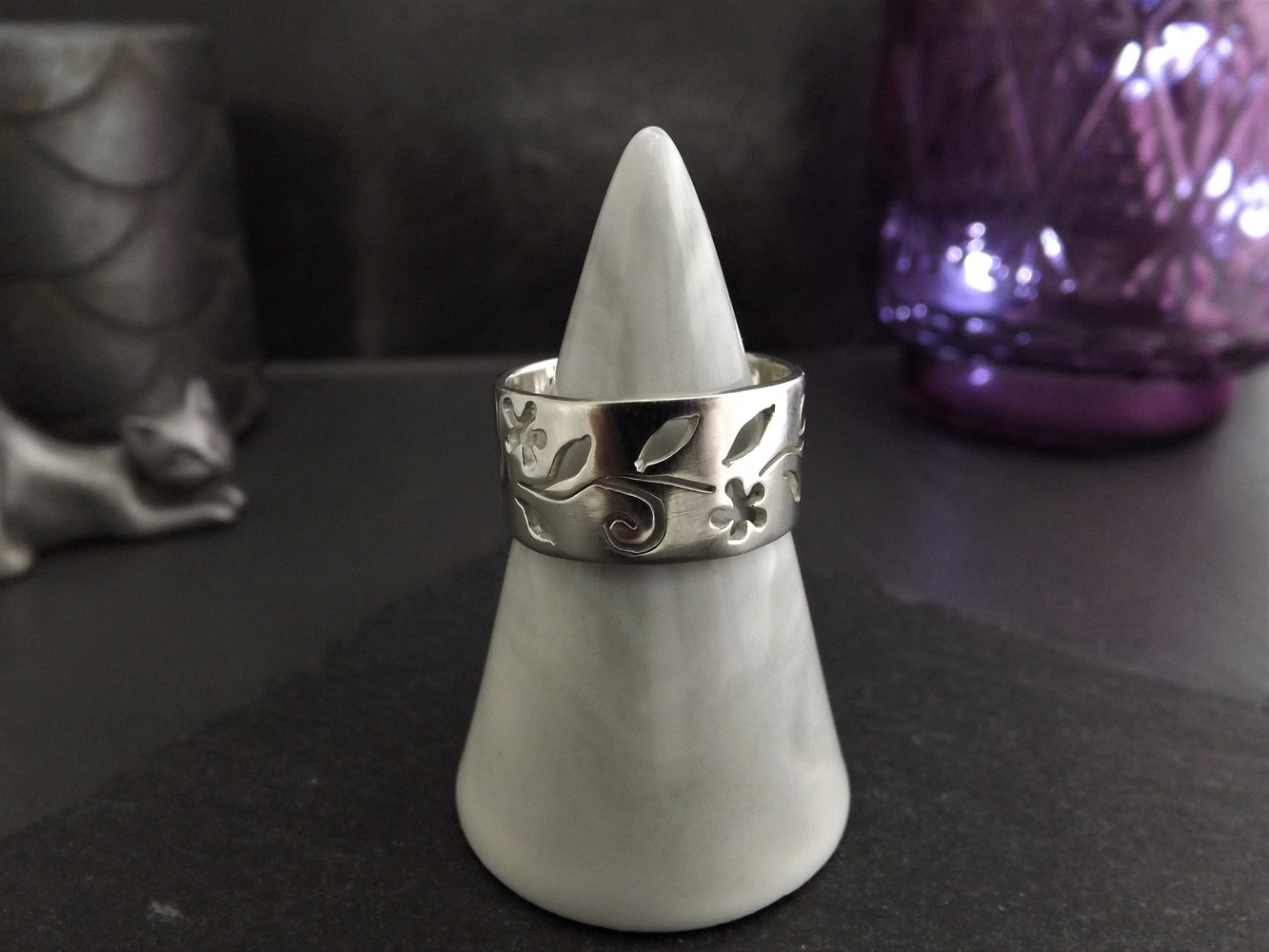 Trailing Jasmine Silver Ring size O