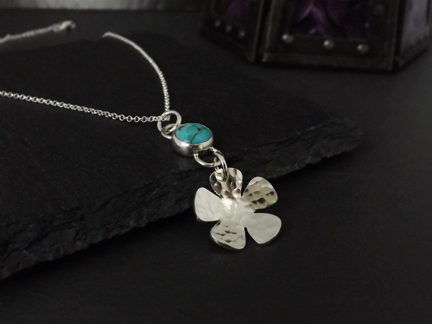 Turquoise and Flower Hammered Silver Pendant Necklace