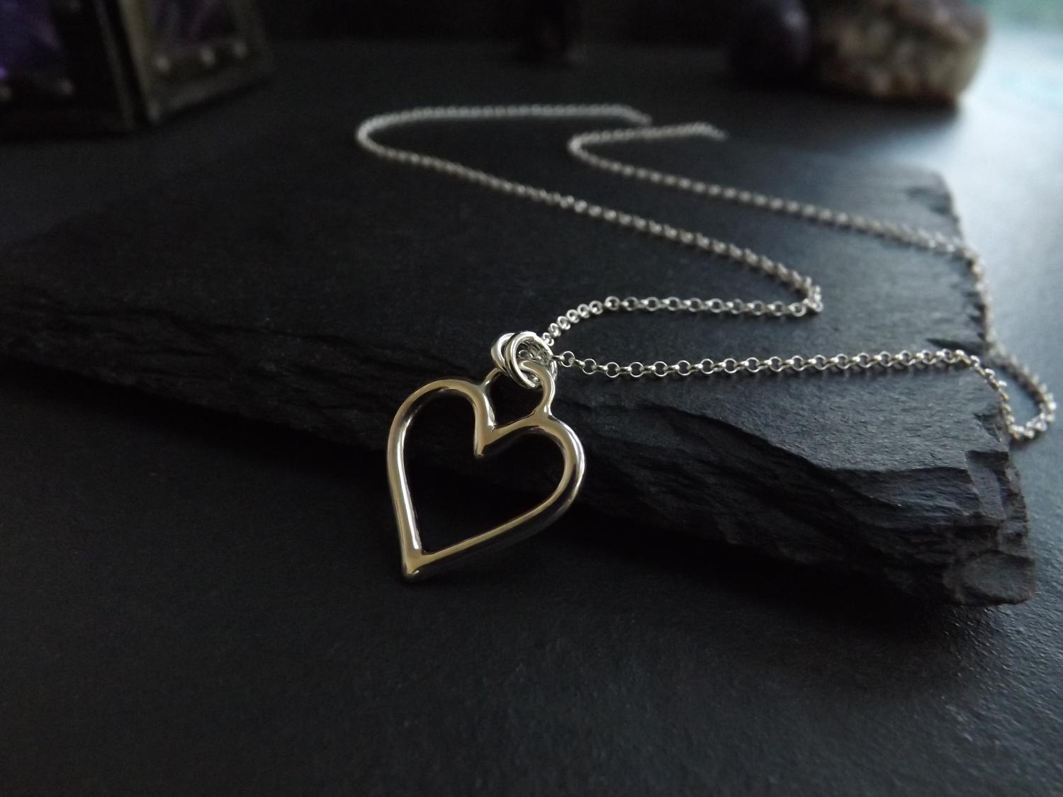 Open Heart Silver Pendant Necklace (small)