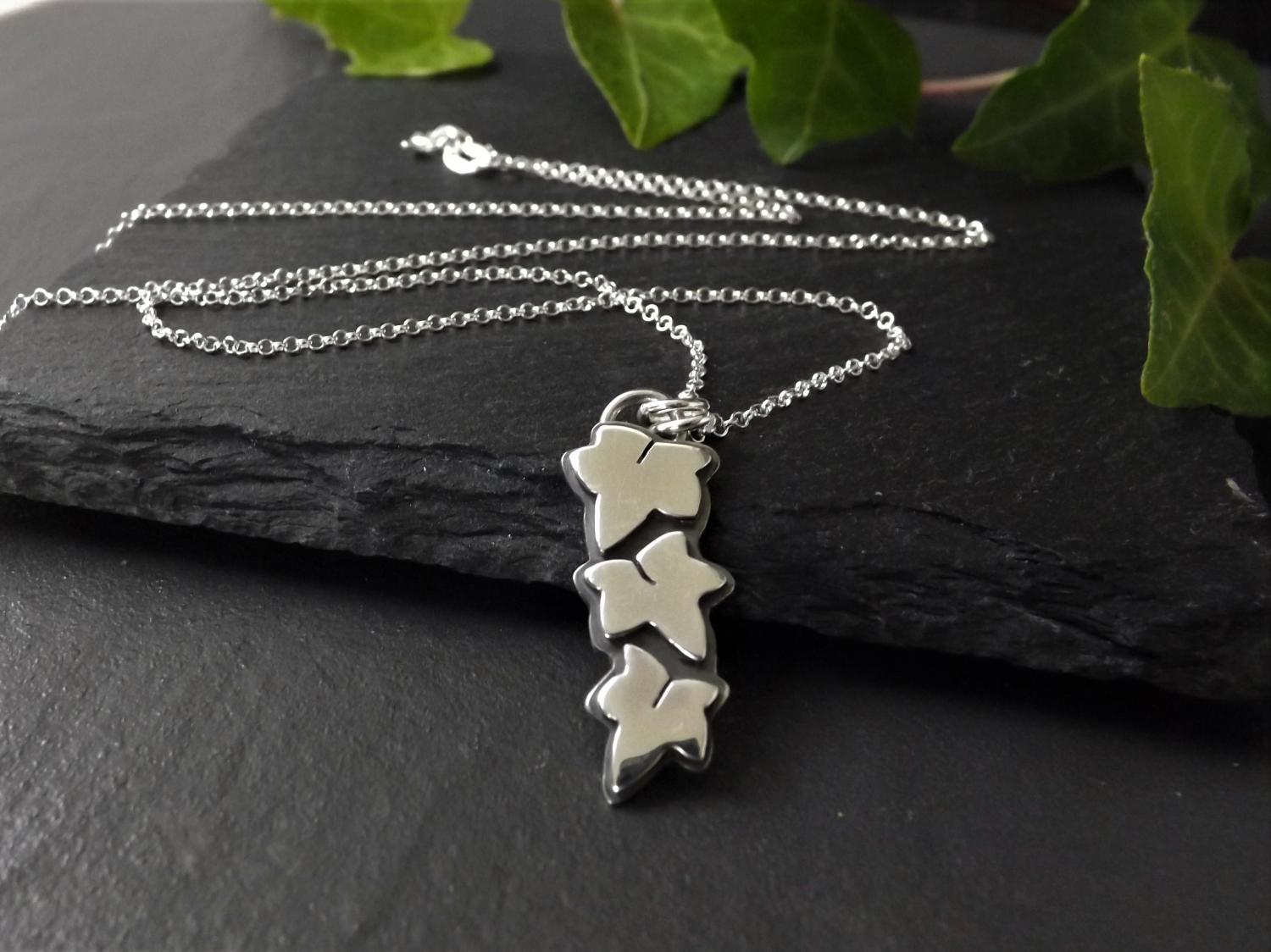 Ivy Leaf Silver Pendant Necklace